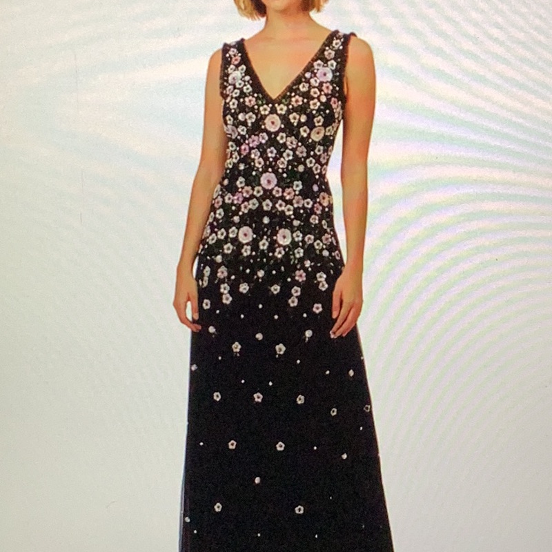 Adrianna Papell Women’s Floral Beaded Mesh Long Ball Gown